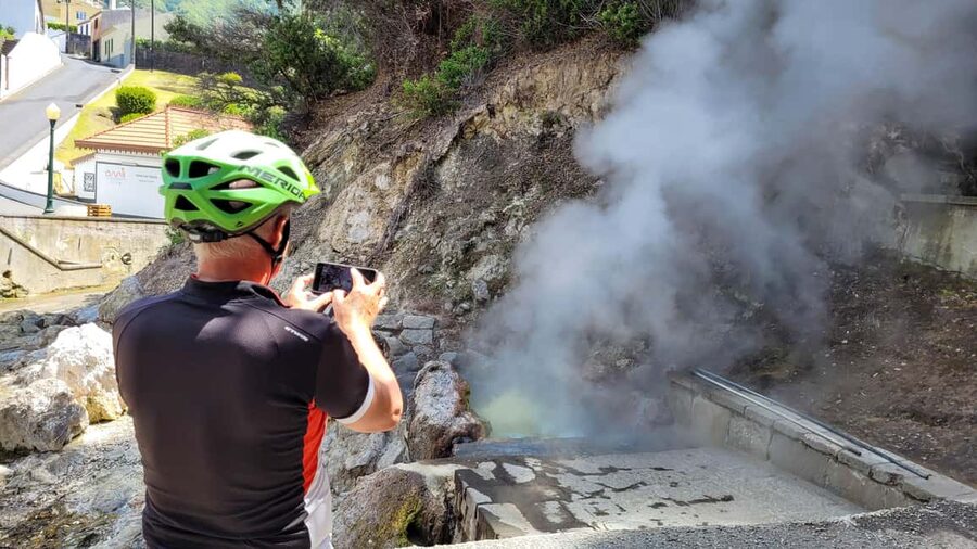 Furnas: Guided E-bike Tour with Cheese Tasting - The final climb to Lombo dos Milhos