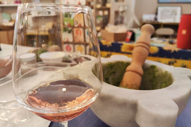 Genoa: 5 Ligurian Wines with Pesto, Focaccia & Cheese Tasting - Who will enjoy this tasting most?