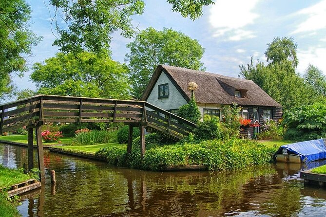 Giethoorn Day Trip from Amsterdam With Cruise and Cheeseplatter - Is $113 good value?