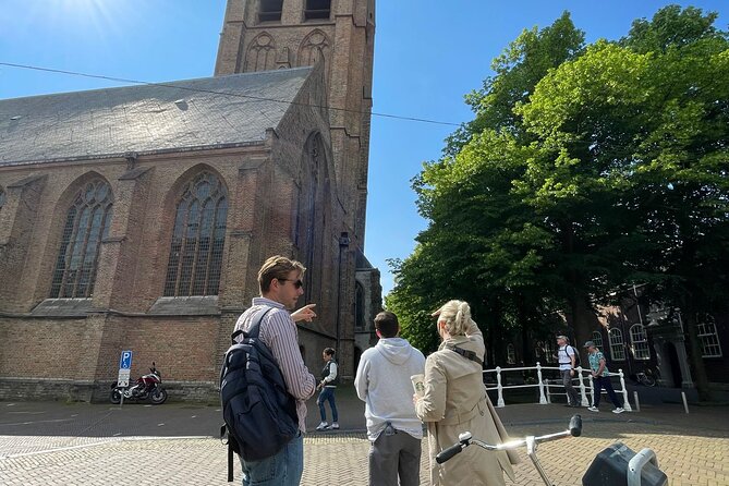 Gouda Cheese and Delft Blue: Full-Day Private Tour - Gouda’s center in five compact stops