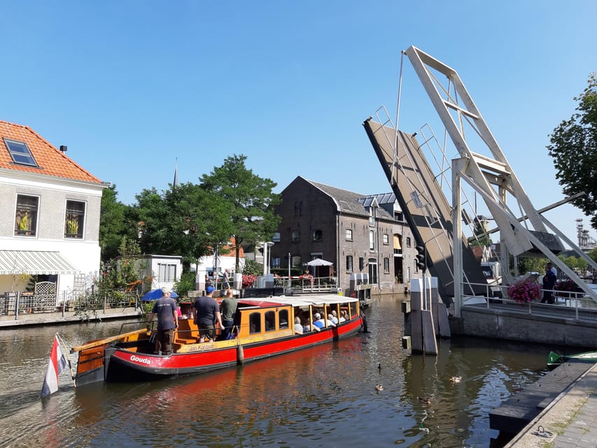 Gouda: Historical Canal Cruise - Following Gouda’s medieval trade connection