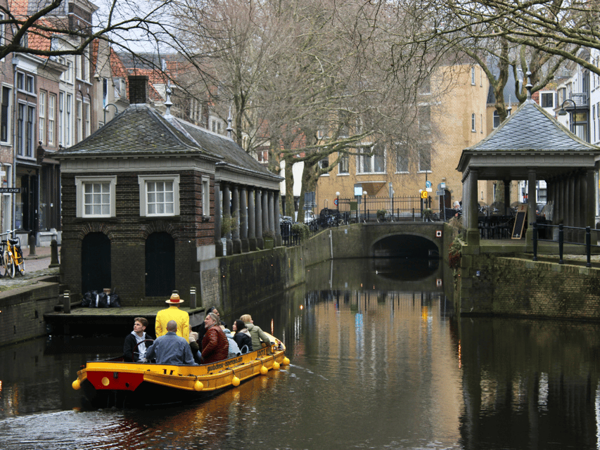 Gouda: Open Boat City Canal Cruise - Is $21 a fair price?