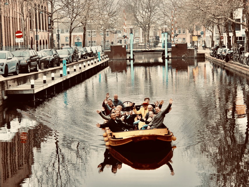 Gouda: Open Boat City Canal Cruise - Timing, flexibility, and cancellation