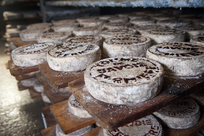 Gouda Private Walking Tour: History, Architecture & Cheese - What the private format adds