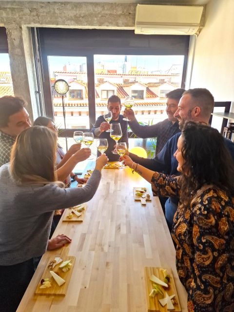 Gourmet Experience: Tasting of Spanish Cheeses and Wines - Four wines from Murcia to Andalusia
