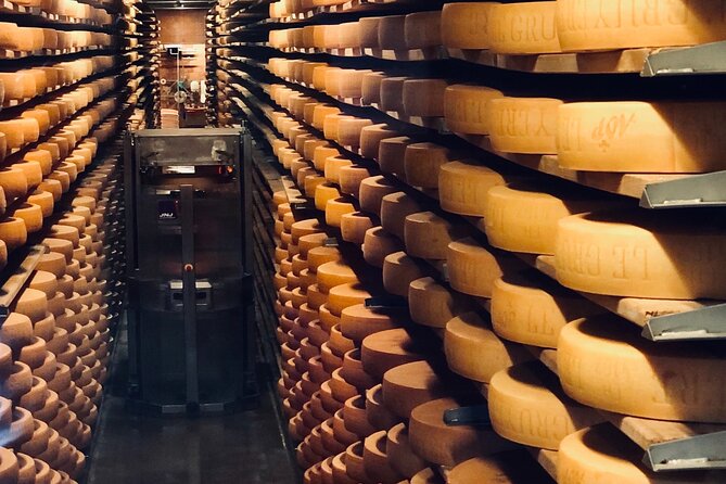 Gruyère Cheese and Chocolate Tasting Day Trip from Geneva - How the schedule feels in real life
