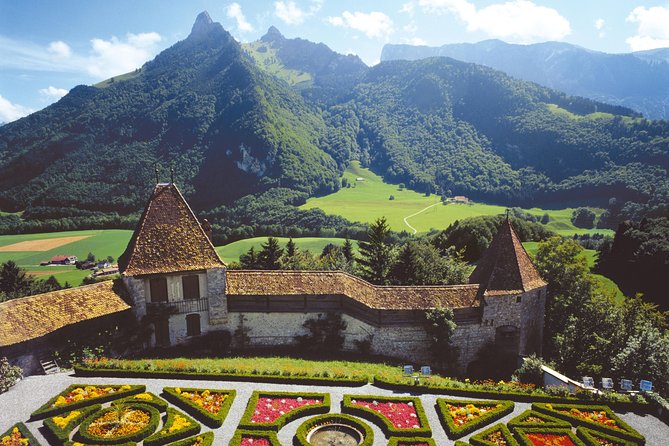 Gruyères Tour from Geneva With Train, Chocolate and Cheese - Who should book this day trip?