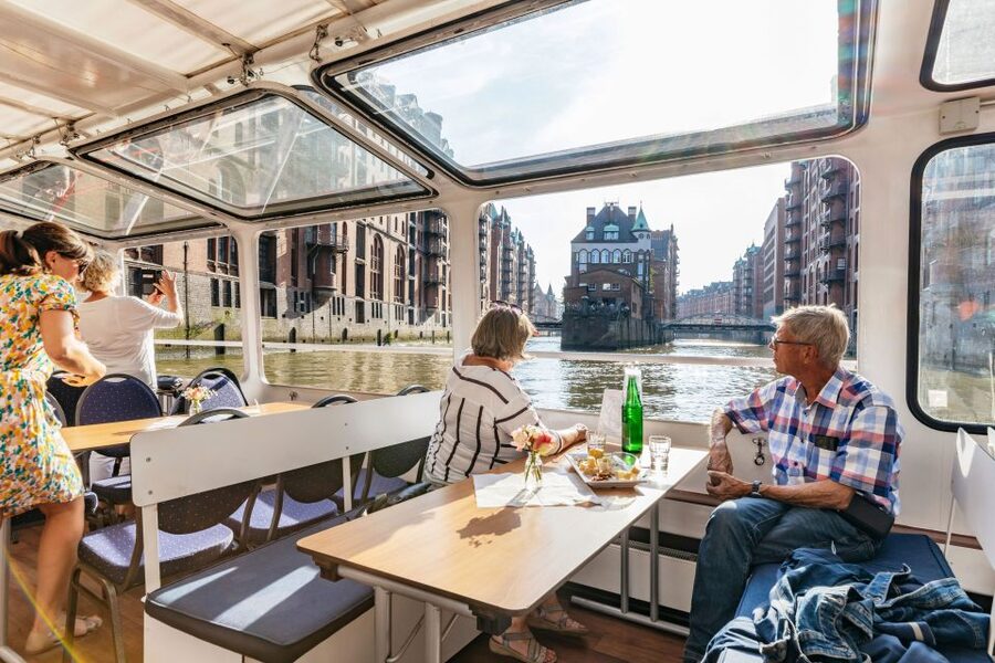 Hamburg: Harbor Cruise with Wine and Cheese - The opening ride through Hamburg Harbor