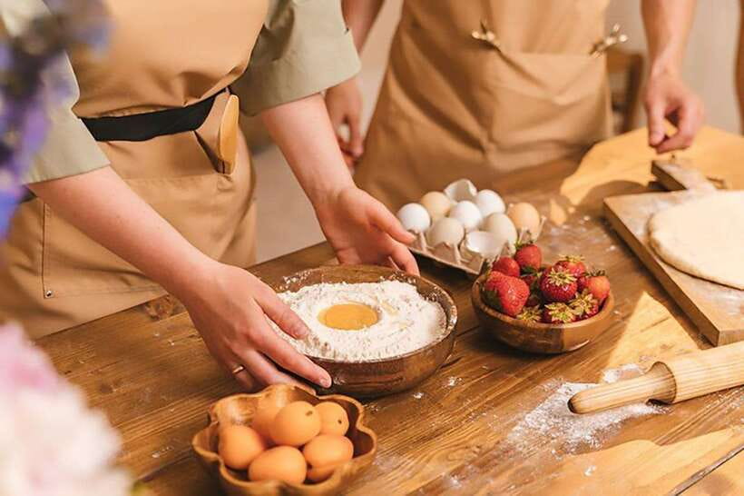 Hong Kong DIY Baking Workshop - Hokkaido Baked Cheese Tart - The first few minutes: orientation, recipe choice, and setup
