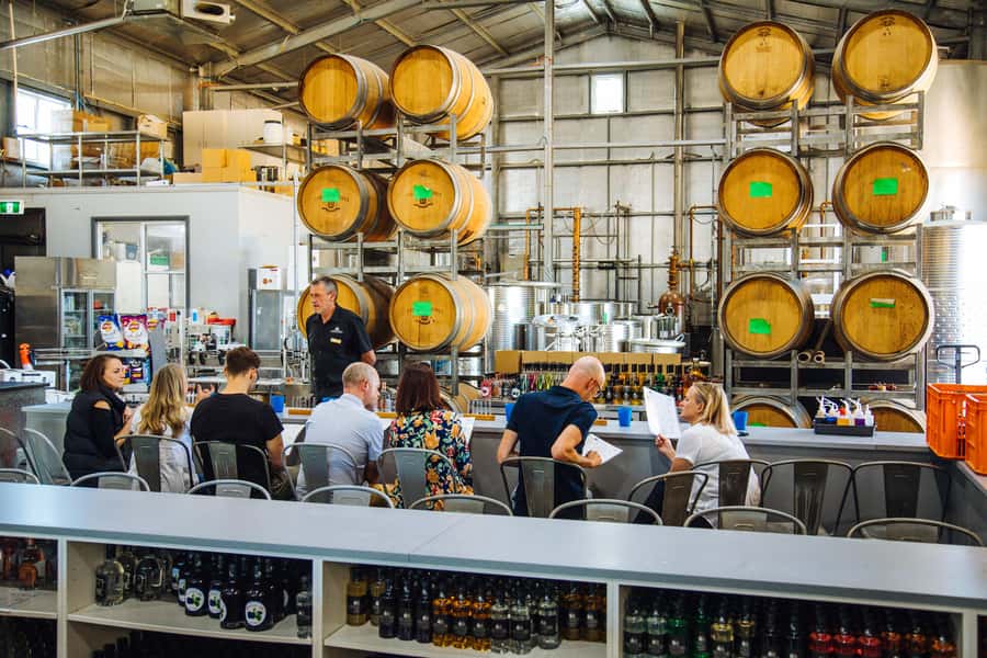 Hunter Valley: Wine, Spirits, and Cheese Tour with Lunch - Why this Hunter Valley tour works well