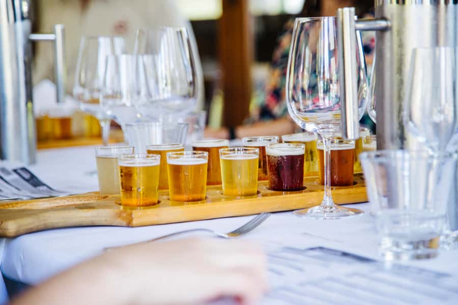 Hunter Valley: Wine, Spirits, and Cheese Tour with Lunch - The first winery stops: reds, whites, and local producers