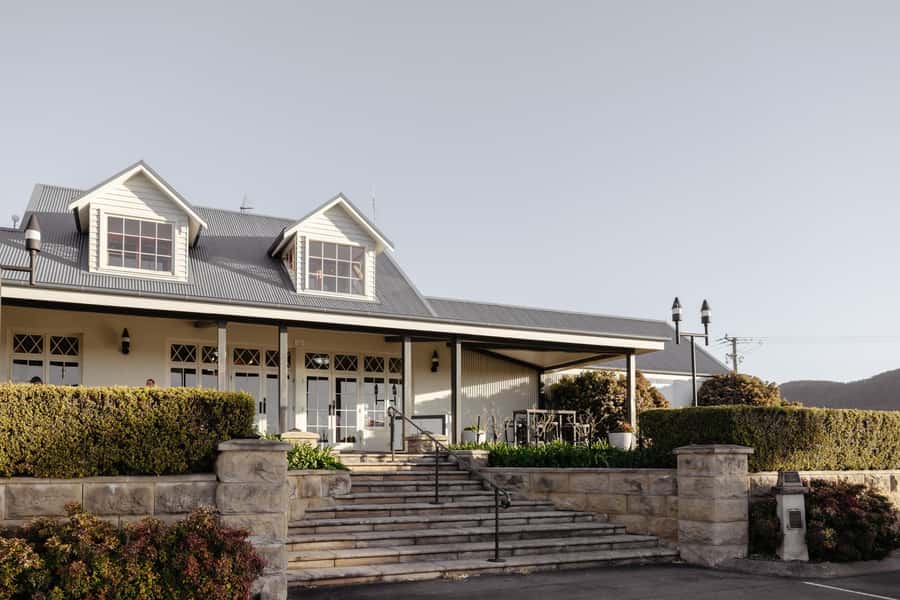Hunter Valley: Wine Tour with 2-Course Lunch, Choc & Cheese - Who will enjoy this Hunter Valley day tour?