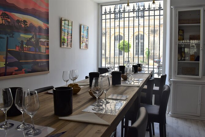 Introduction to Bordeaux wines paired with cheeses & charcuterie - A small room with personal attention