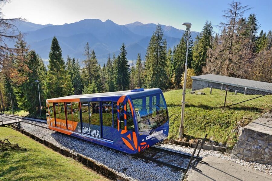 Krakow: Zakopane Cable Car, Vodka, Cheese & Hot Springs Tour - Should you book it?