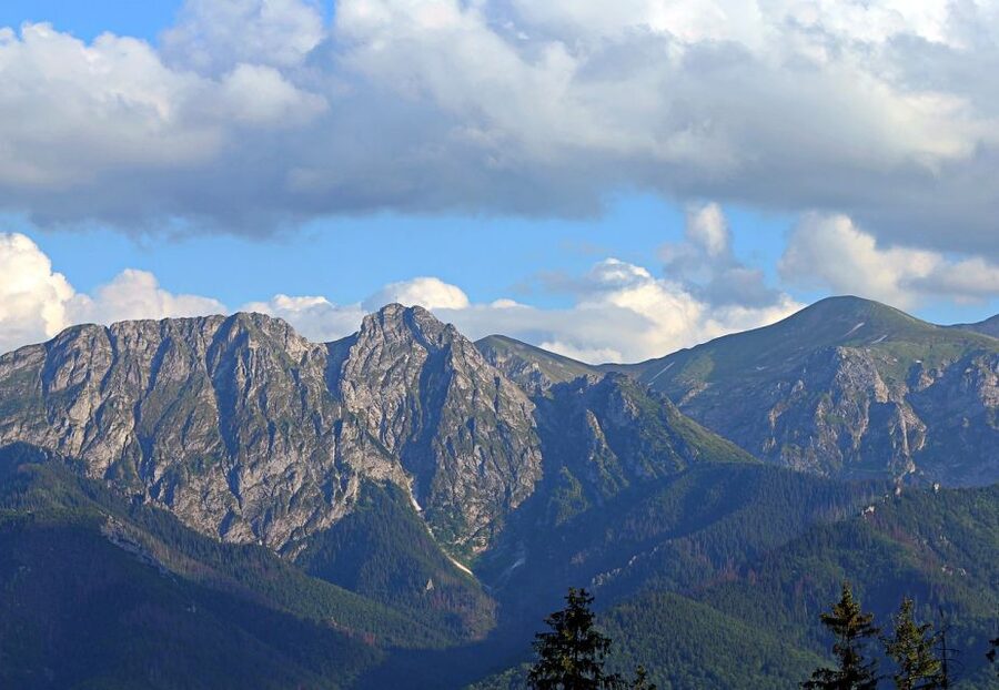 Krakow: Zakopane, Funicular, Cheese, and Highland Day Trip - Zakopane and Krupówki Street: two hours to choose your own path