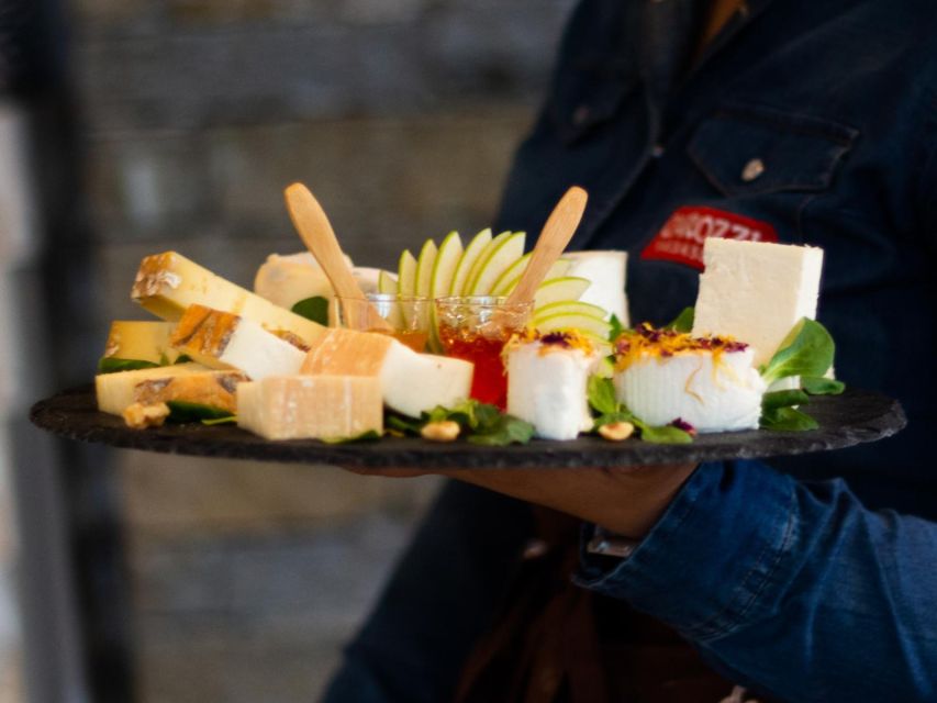 Lake Como: Cheese and Wine Tasting in Valsassina - Two cheeses, Italian wine, and the optional extras