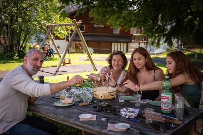 Lauterbrunnen Private Tour, Photoshoot, Fondue Picnic - Who should book this experience?