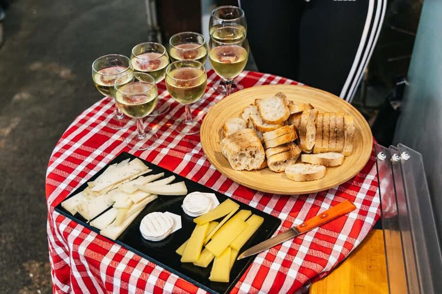 Le Marais Walking Food Tour with Cheese, Wine & Pastries - Marché des Enfants Rouges and the market stop