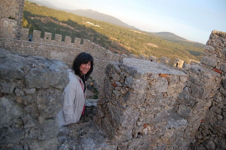 Lisbon Getaway: Private Arrábida Wine & Food Tour - Azeitão and the Art of Making Tiles