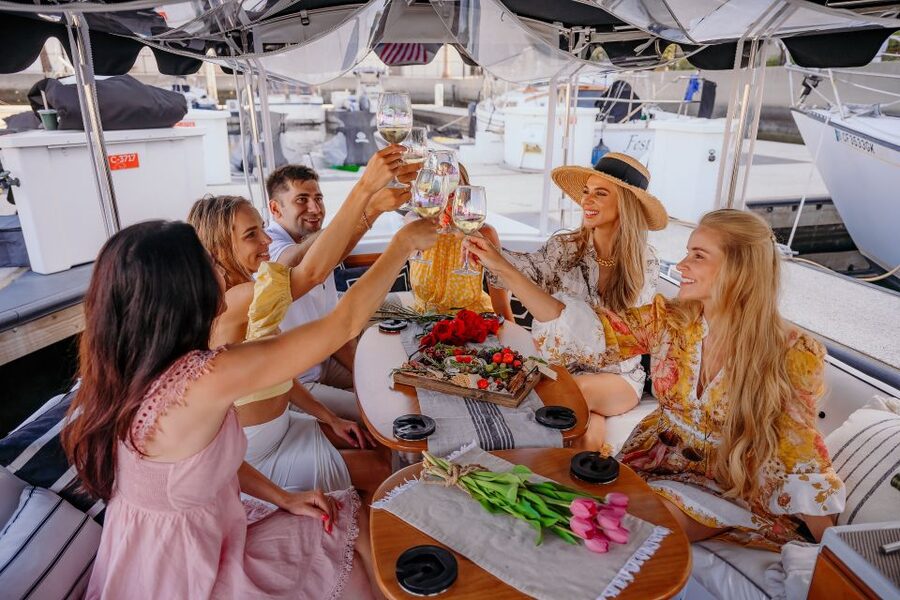 Los Angeles: Luxury Cruise with Wine, Cheese & Sea Lions - What makes this Marina del Rey cruise worth considering