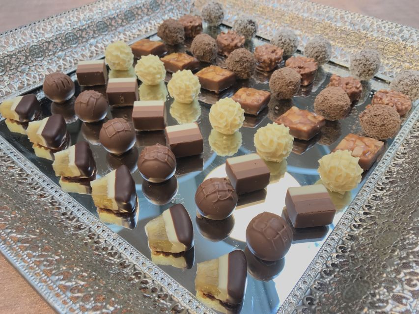 Lucerne CH Tour: Cheese, Chocolate, Chapel Bridge & Chateau - Adding the one-hour Lake Lucerne cruise