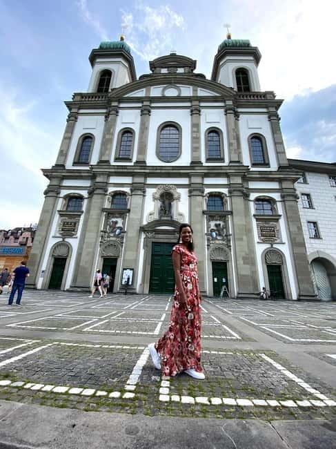 Lucerne: Private Chocolate and Cheese Tasting Walking Tour - Timing, access, and practical details