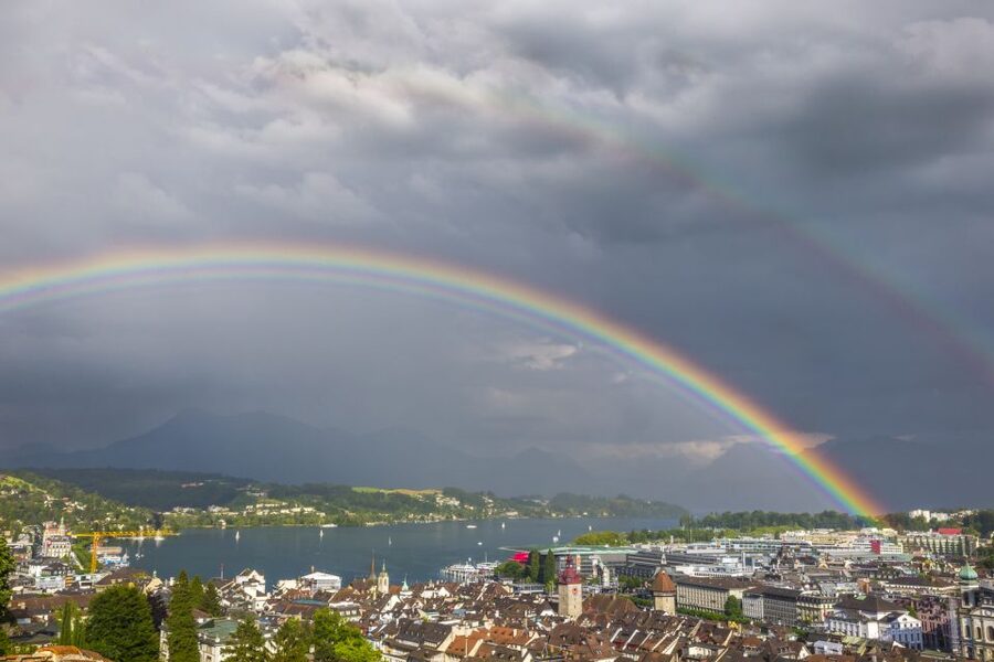 Lucerne: Walking and Boat Tour with Cheese & Wine Tasting - Spreuer Bridge and the Reuss River