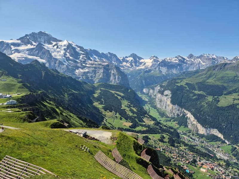 Männlichen: Cheese and Chocolate Tasting on Mountain Summit - A picnic of Swiss cheese, cold cuts, and fruit