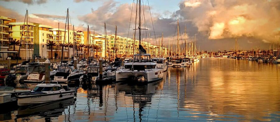 Marina Del Rey: Romantic Cruise, Wine, Cheese, Sealions - Wine, charcuterie, and optional upgrades