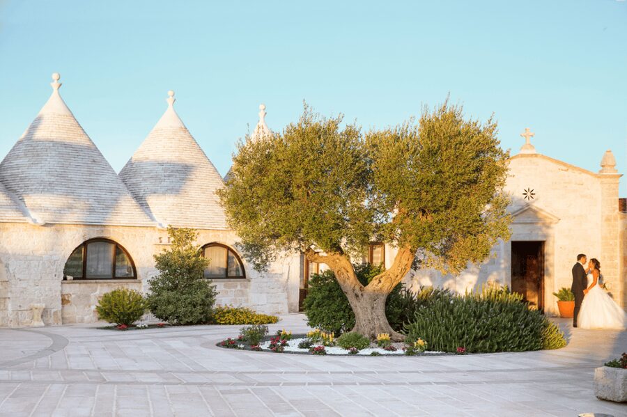 Martina Franca: Mozzarella and Pasta Workshop with Farm Tour - Pausing at the ancient church