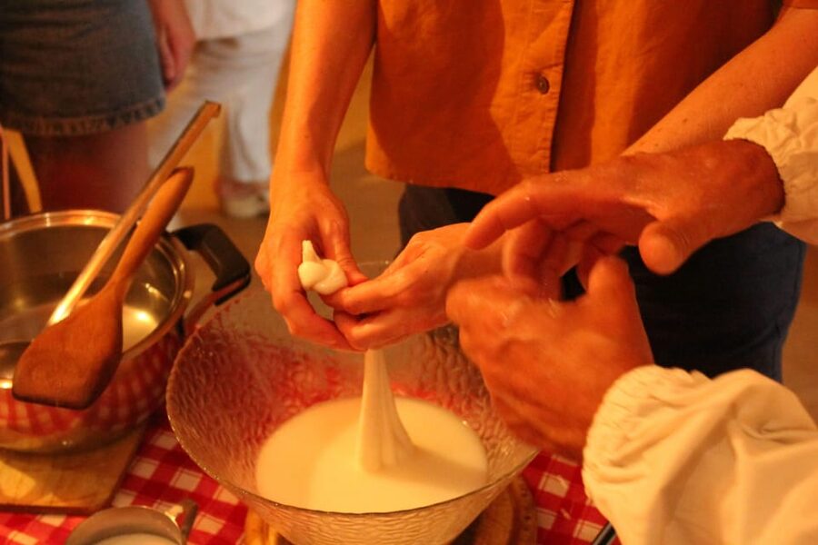 Matera: Mozzarella and Cheese tasting with a Cheesemaker - Starting with a farmer’s breakfast