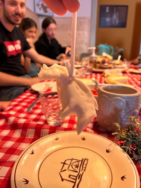 Matera: Mozzarella and Cheese tasting with a Cheesemaker - Taking home provolone or scamorza