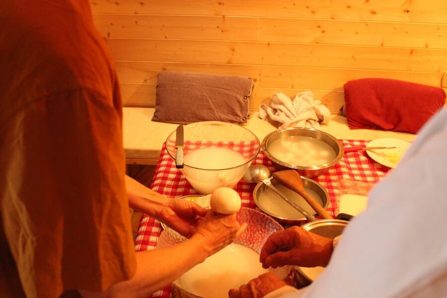 Matera: Mozzarella and Cheese tasting with a Cheesemaker - What the $77 price gives you