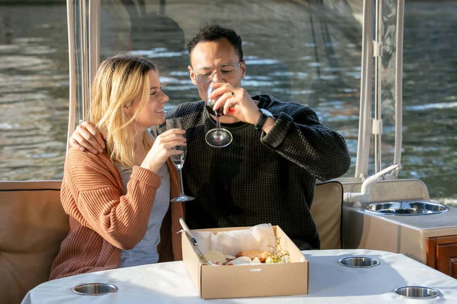 Melbourne: Private Yarra River Cruise w/ Cheese & Wine - Why A Private Yarra Cruise Makes Sense