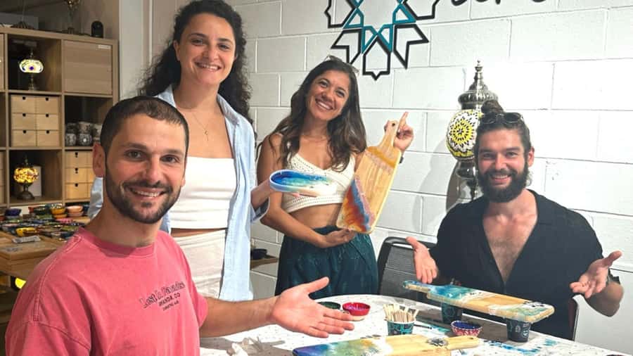 Melbourne: Resin Art Classes - Cheeseboard & Coasters - Key things to know before booking