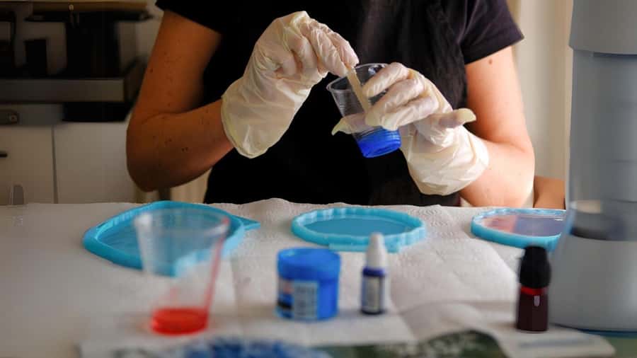 Melbourne: Resin Art Classes - Cheeseboard & Coasters - Arriving at Art Masterclass Melbourne