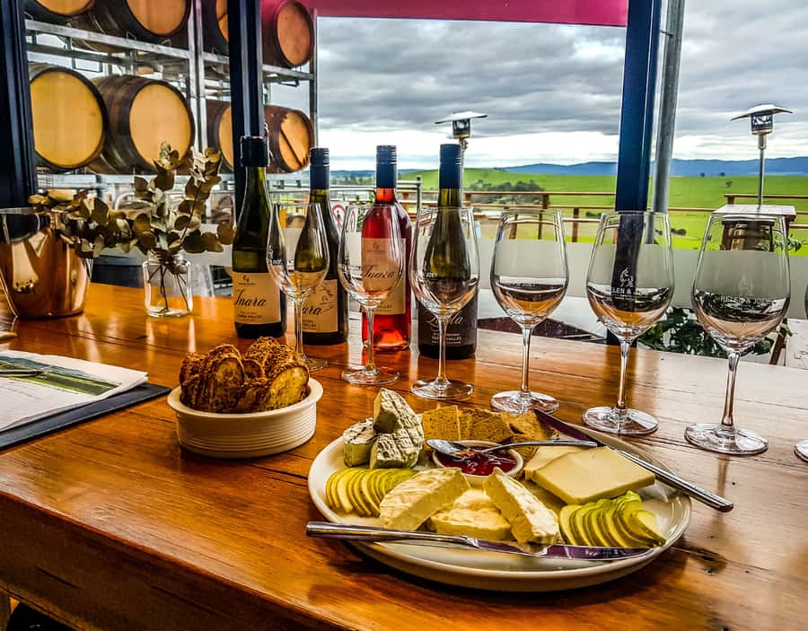 Melbourne: Yarra Valley Wine, Choc, Farm Fresh, Gin Tour - Why this Yarra Valley tour works so well