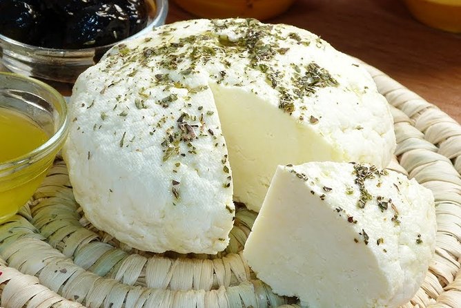 Moroccan Cheese and Bread Making workshop - A small Marrakech kitchen with a clear purpose