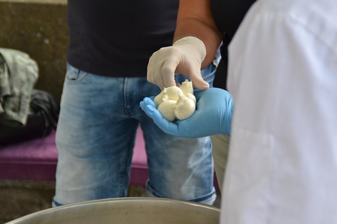 Mozzarella Class or Pizza Class - Amalfi, the first coastal stop