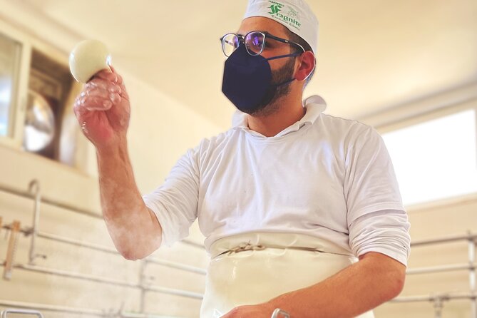 Mozzarella Experience - Cheese Tour and tastings to Masseria Fragnite - Key points at a glance