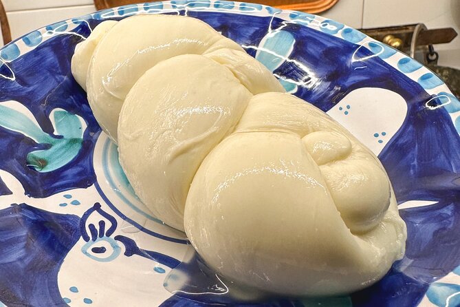 Mozzarella experience with private cooking class - Finishing with limoncello tiramisu