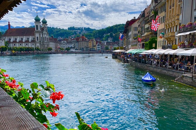 Mt. Titlis Glacier & Lucerne Old Town Tour | From Zurich - Riding the Cable Cars Toward Mt. Titlis