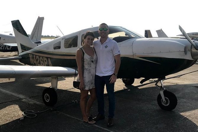 New Orleans VIP Sightseeing Flight with Champagne & Chocolates or Wine & Cheese - What the pilots add to the experience
