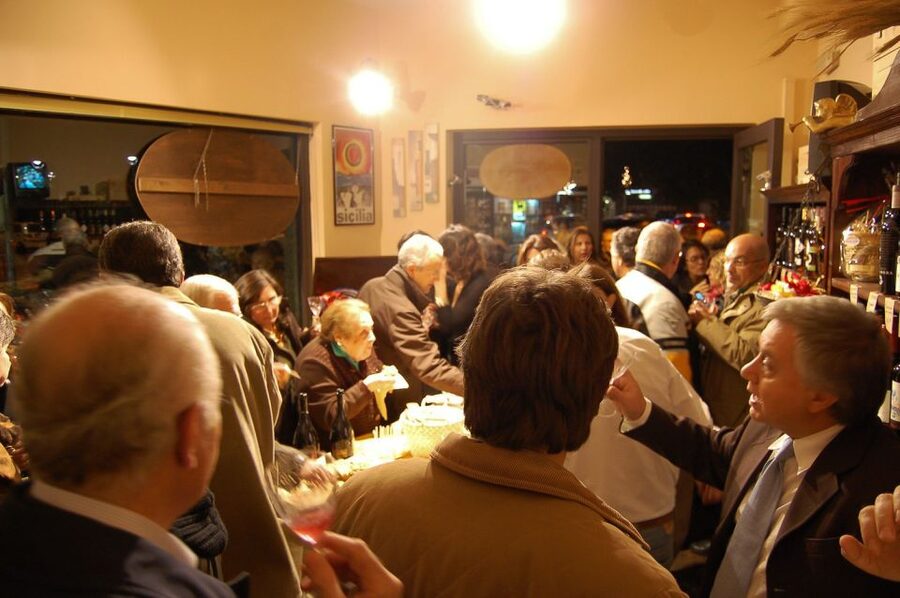 Palermo: 2-Hour Sicilian Cheese and Wine Tasting Tour - Patrizia and the personal side of the experience