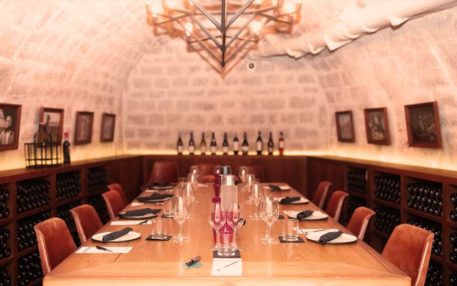 Paris: Apéro Wine and Cheese Tasting Experience - Who should book this Paris tasting?