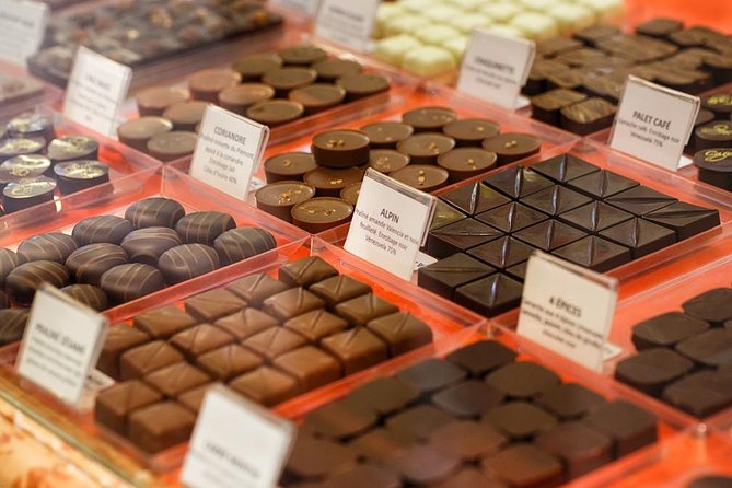 Paris Marché d’Aligre Walking Tour with Chocolate and Cheese Tasting - Why Marché d’Aligre makes a good food stop