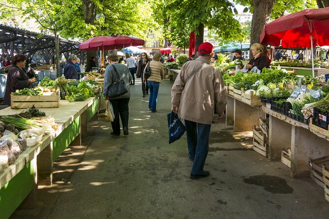 Paris Marché d’Aligre Walking Tour with Chocolate and Cheese Tasting - One glass of wine and a chocolate stop