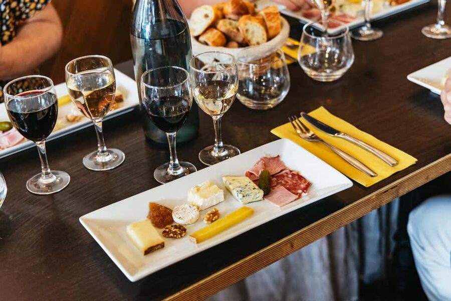 Paris: Montmartre Cheese, Wine & Pastry Guided Walking Tour - Quick facts about the Montmartre food walk