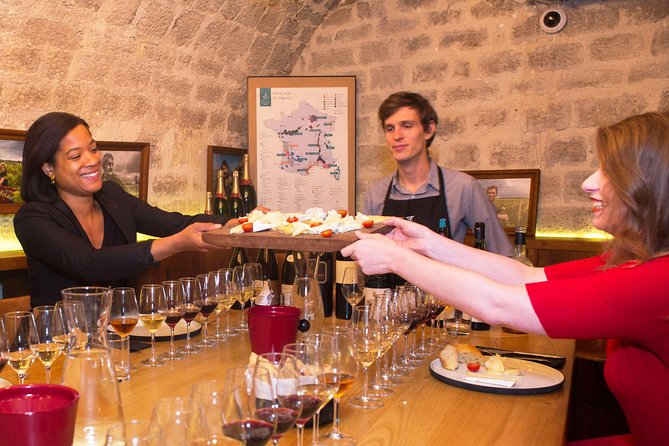 Paris - Ten Wines and Ten Cheeses Tasting in a Royal Cellar - Is $129.16 a fair price?