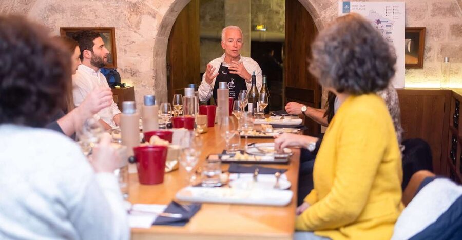 Paris: The Ultimate Wine and Cheese Tasting in English - The cheese selection goes far beyond Brie